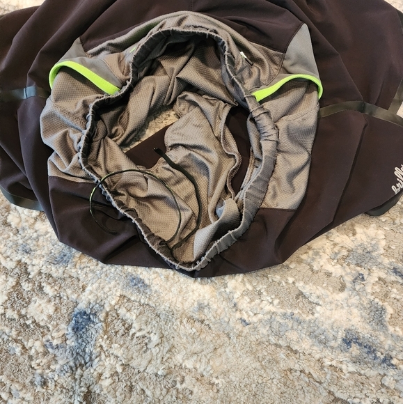 Cabrillo running shorts. Lined.  Size small. - Picture 8 of 16